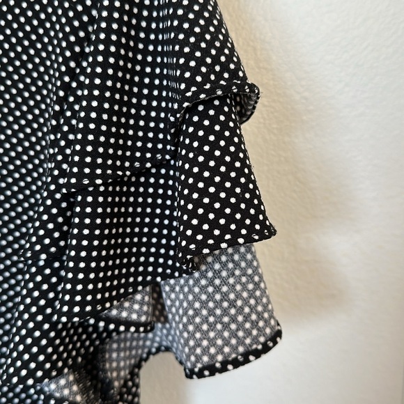 Adrianna Papell dot pattern ruffle sleeve tee - Picture 3 of 3
